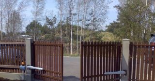 Купить распашные ворота из штакетника Кумертау, цена от 2809 руб.